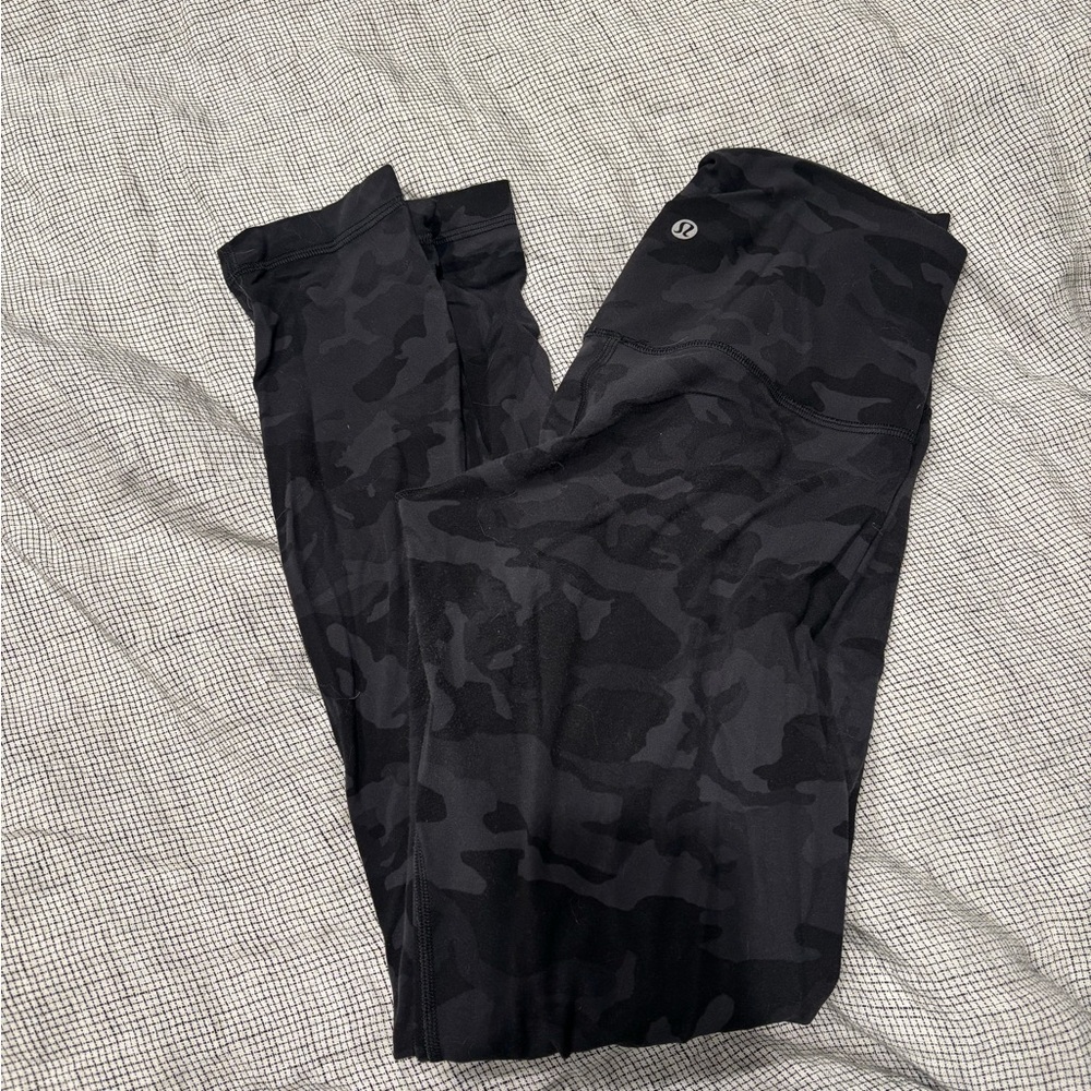 Lululemon Black Camo High-Rise align leggings